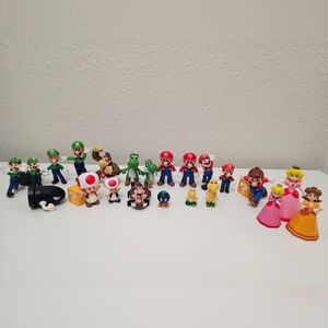 Super Mario Bros Mini Figurines